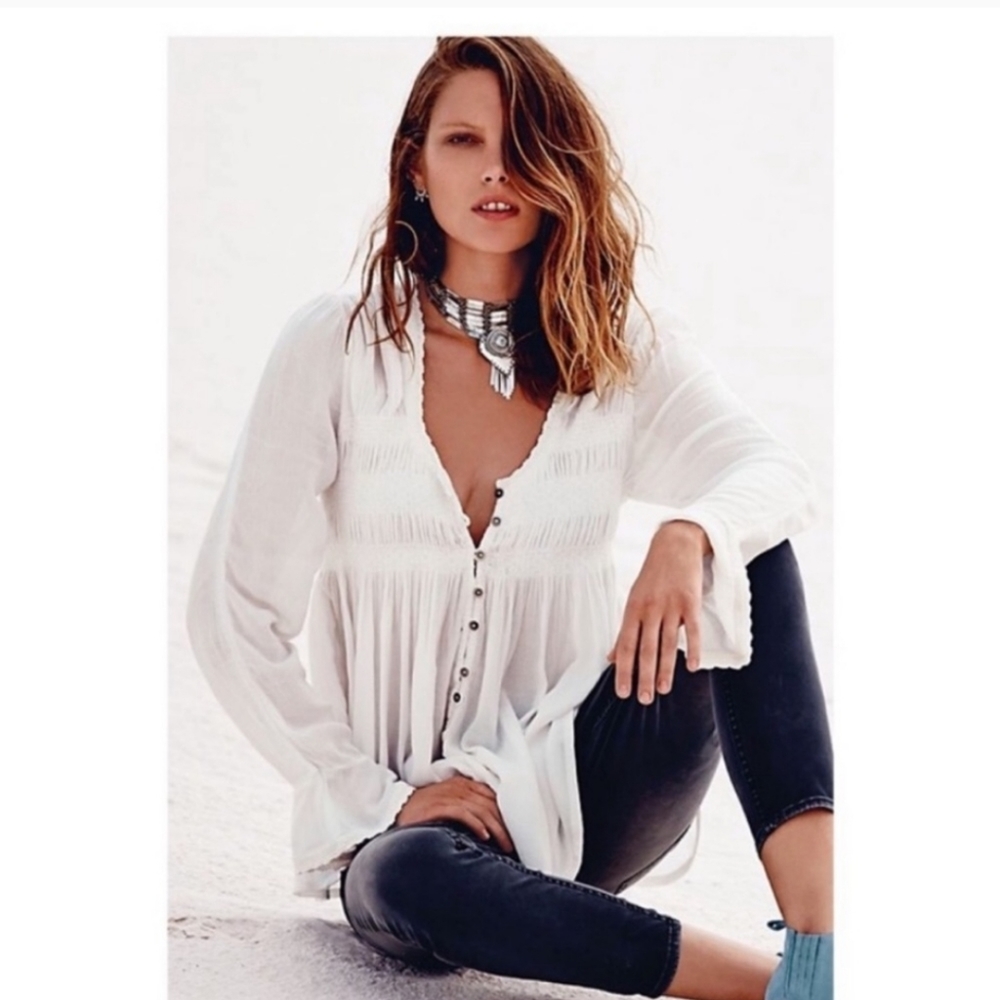 Free People Blue Bird Smocked Top Small T4